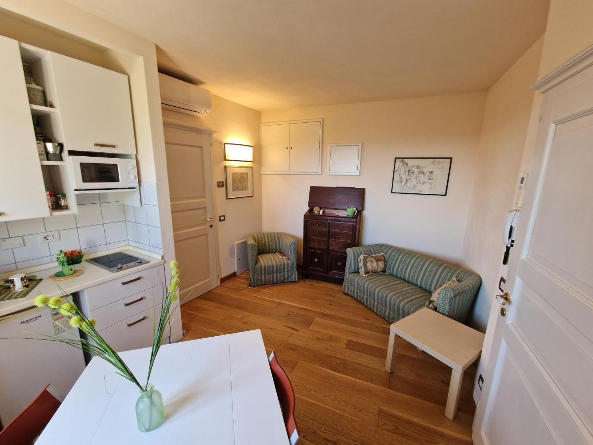 Flat Ii Apartment